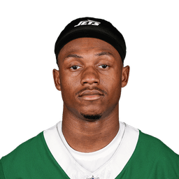Arian Smith headshot